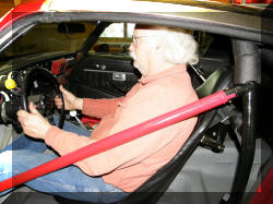 Roll_Bar_Install_P5120001_small