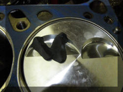 Valve_Piston_Clearance_002_small